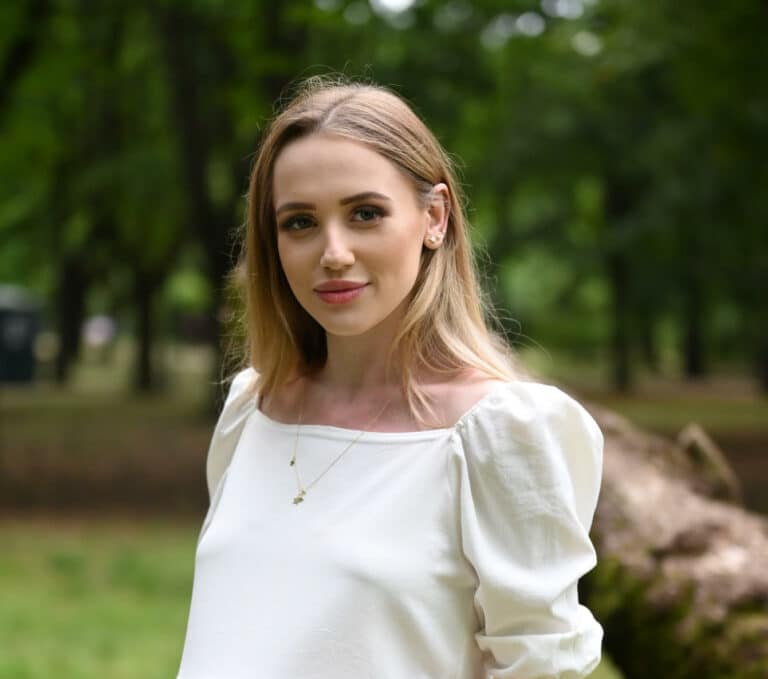 Ania Żołyniak